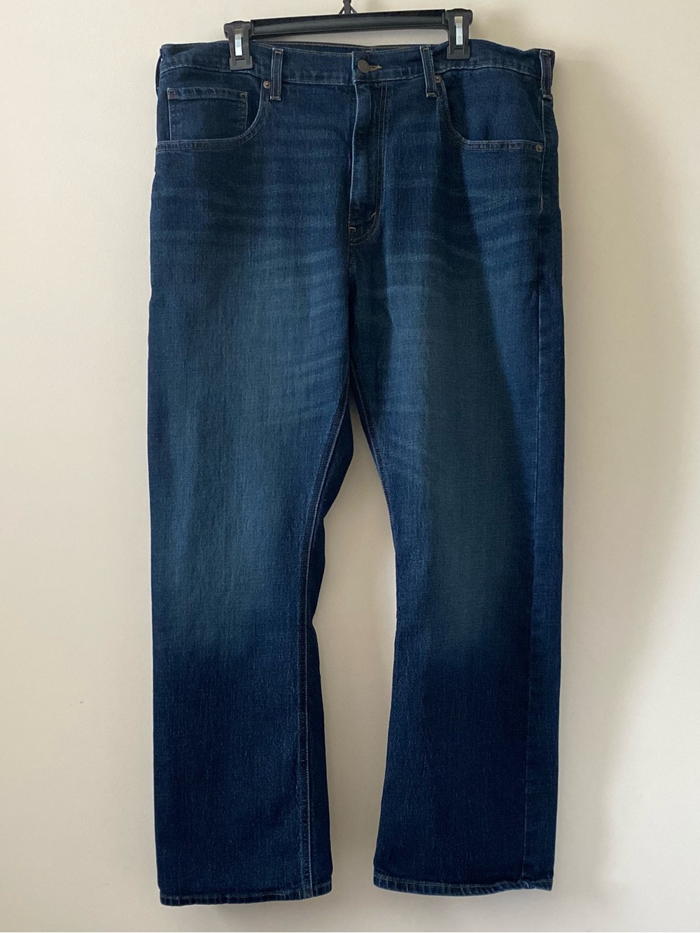 Levi Strauss & Co. Signature Men’s Bootcut Dark Denim Jean - 38W 30L - Pre-owned